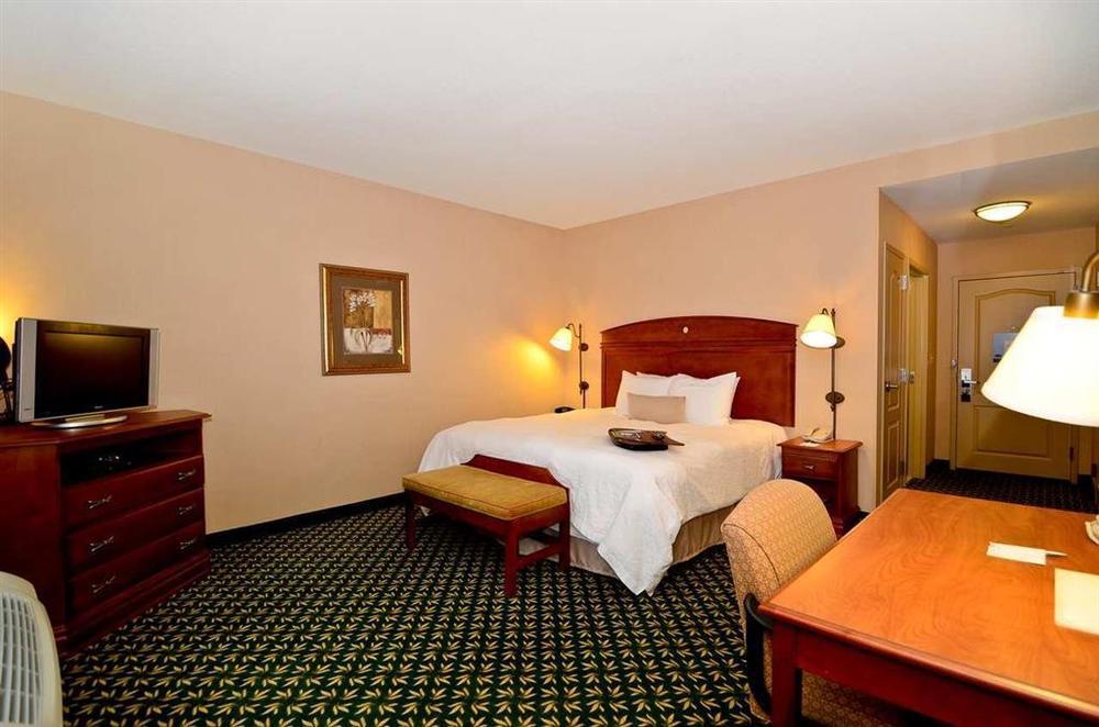 Hampton Inn Доувър Стая снимка