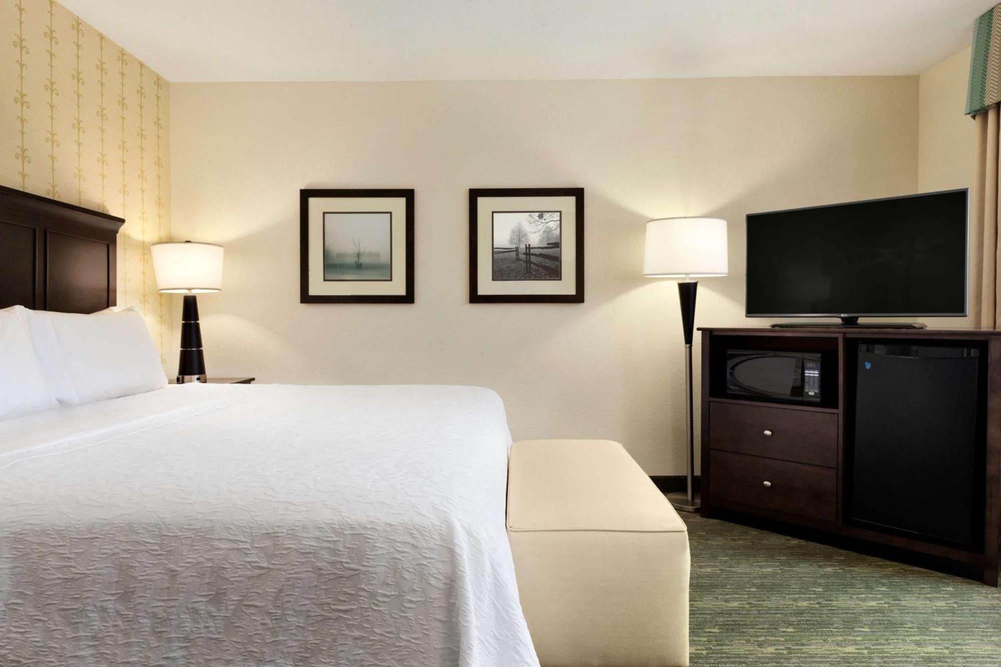 Hampton Inn Доувър Екстериор снимка